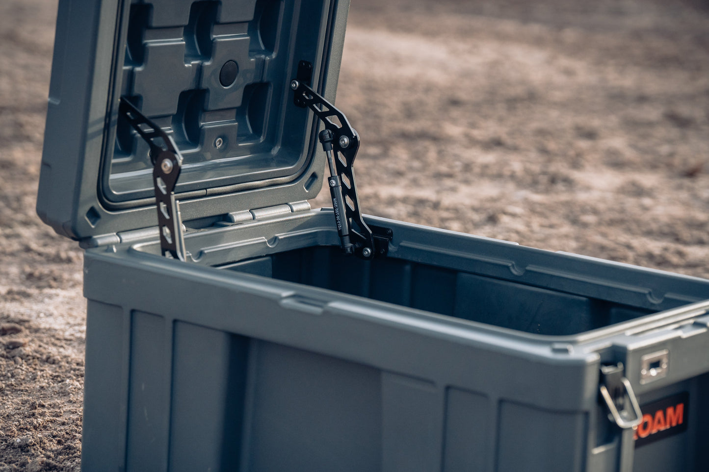 Roam 86L Rugged Case