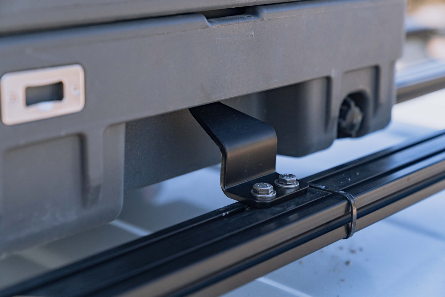 Roam 83L Rigid Mounts